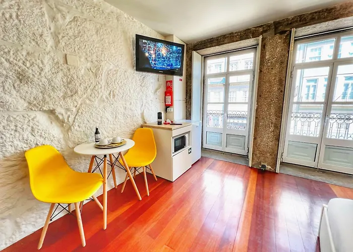Porto Rooms City View